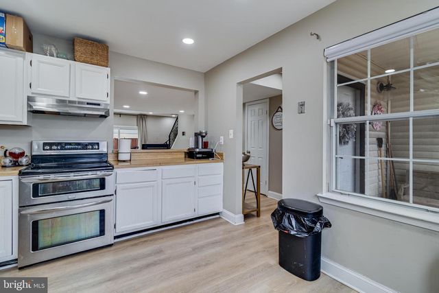 3135 BRINKLEY STATION DR, Temple Hills, MD 20748