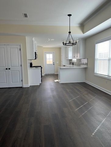 111 Mapleleaf Court, Enterprise, AL 36330