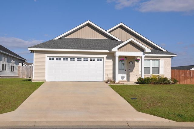 111 Mapleleaf Court, Enterprise, AL 36330