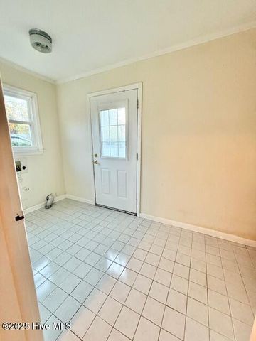 102 Keller Court, Jacksonville, NC 28540