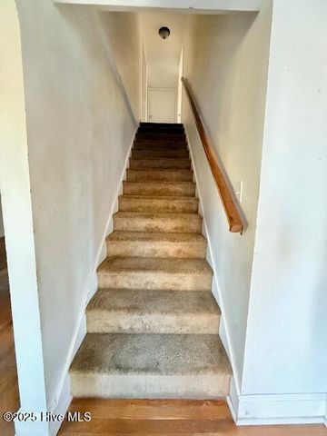 102 Keller Court, Jacksonville, NC 28540