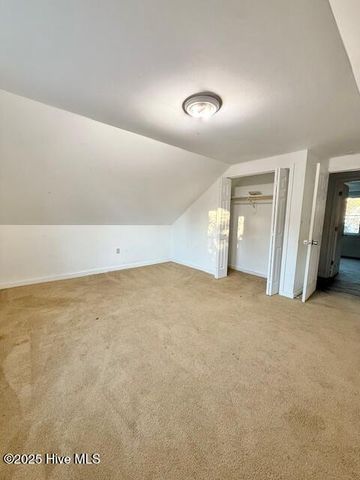 102 Keller Court, Jacksonville, NC 28540