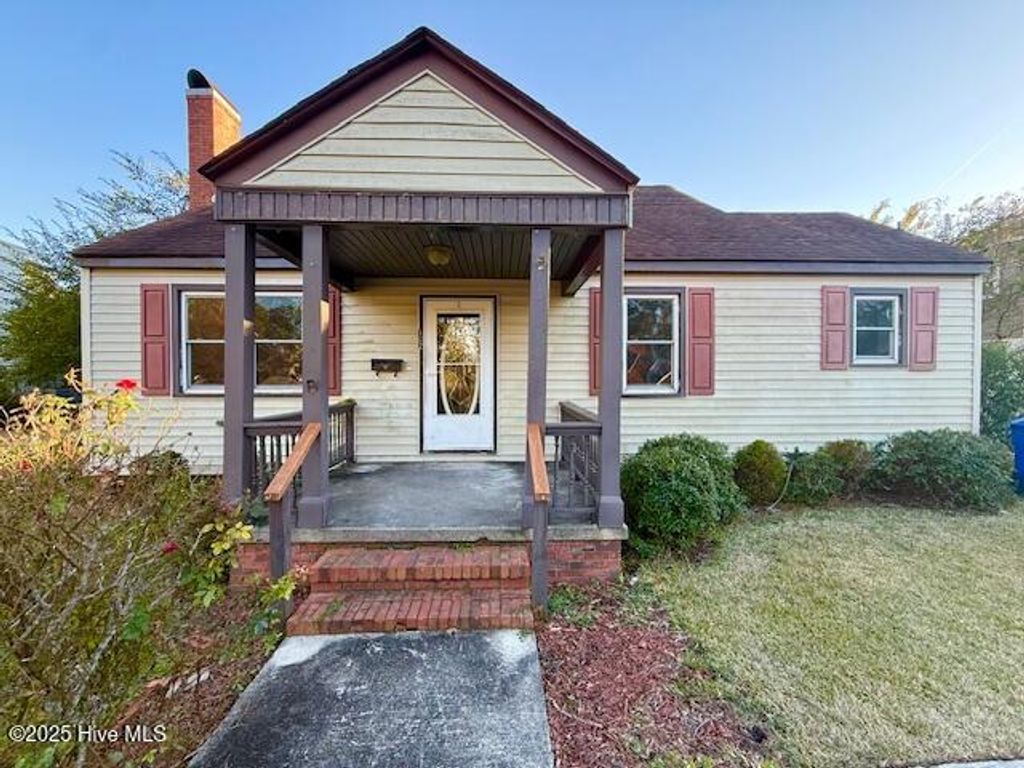 102 Keller Court, Jacksonville, NC 28540