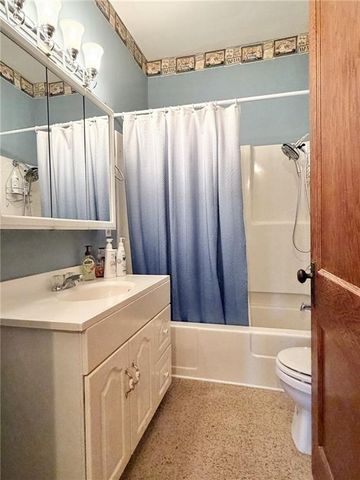 162 E 7th Street, Trenton, MO 64683