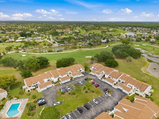 438 Bristle Cone LN 20, Naples, FL 34113