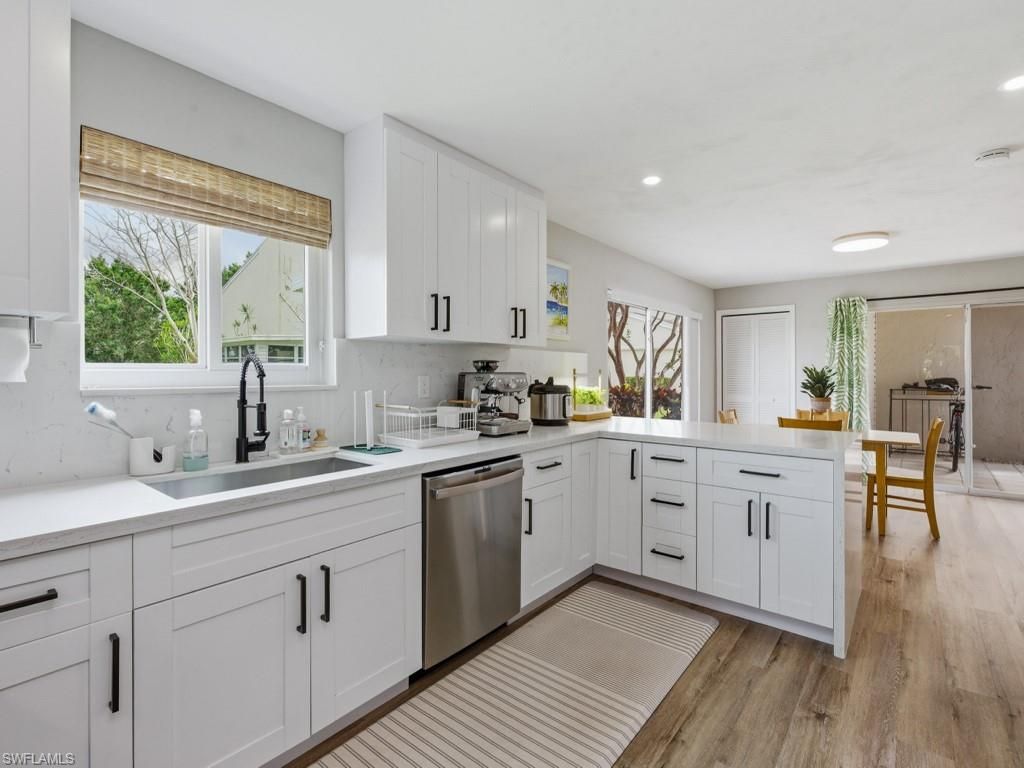 438 Bristle Cone LN 20, NAPLES, FL 34113 — photo 2