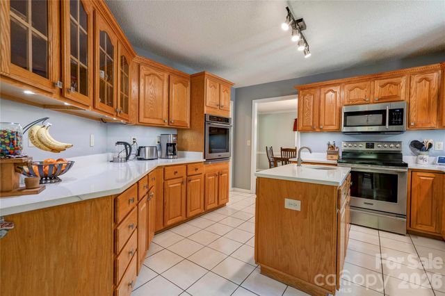 3721 Harris Creek Road, Lawndale, NC 28090