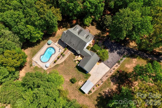 3721 Harris Creek Road, Lawndale, NC 28090