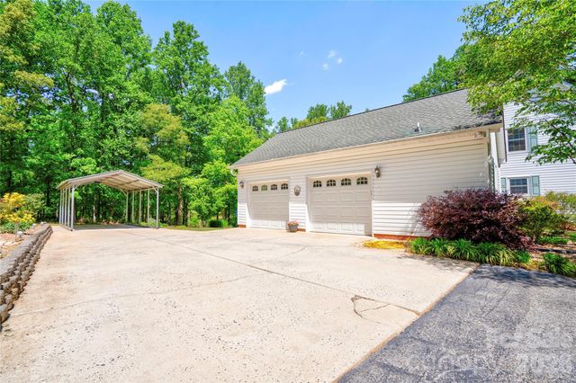 3721 Harris Creek Road, Lawndale, NC 28090
