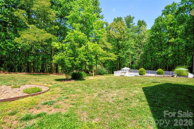 3721 Harris Creek Road, Lawndale, NC 28090