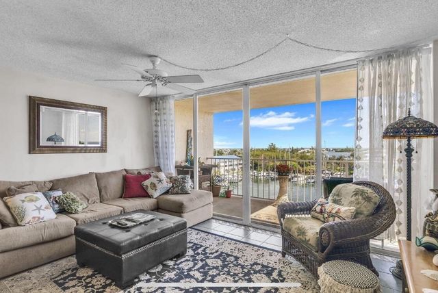 2000 Coco Plum Dr Apt 603, Marathon, FL 33050