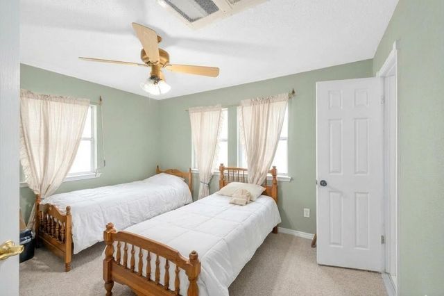 16610 Bahama Way, Jamaica Beach, TX 77554