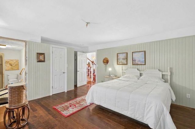 16610 Bahama Way, Jamaica Beach, TX 77554