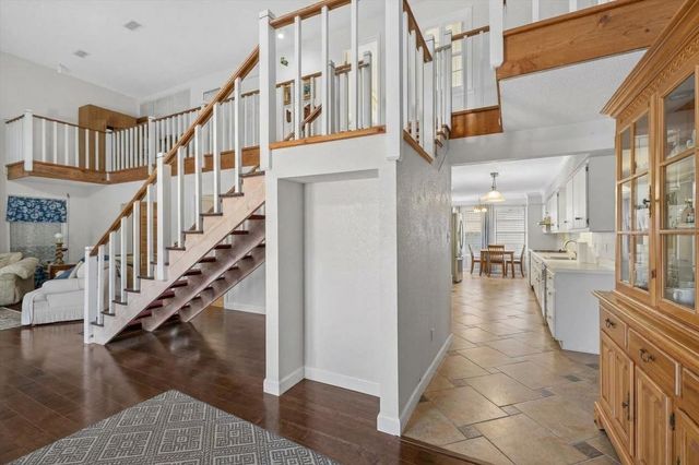 16610 Bahama Way, Jamaica Beach, TX 77554