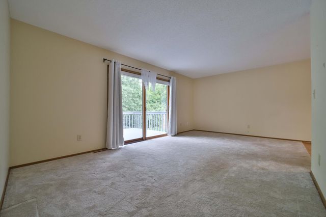 2230 Spruce Drive, Brainerd, MN 56401