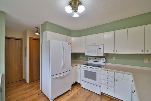 2230 Spruce Drive, Brainerd, MN 56401