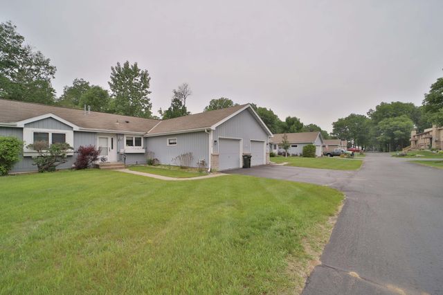 2230 Spruce Drive, Brainerd, MN 56401