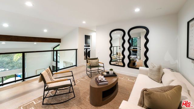 2965 Passmore Drive, Los Angeles, CA 90068