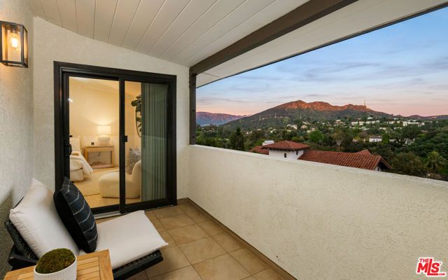 2965 Passmore Drive, Los Angeles, CA 90068