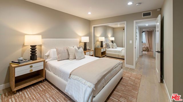 2965 Passmore Drive, Los Angeles, CA 90068