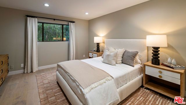 2965 Passmore Drive, Los Angeles, CA 90068