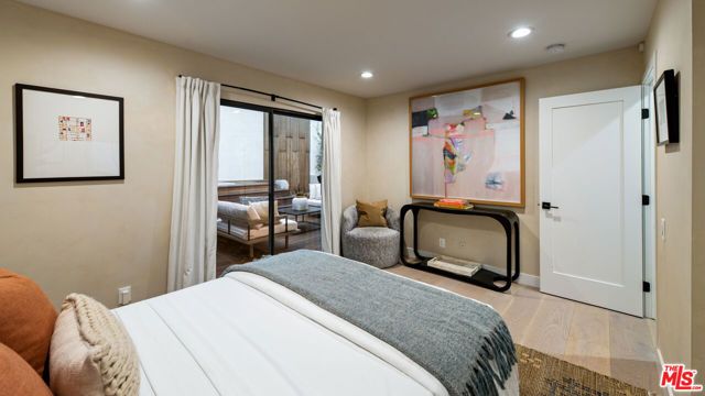 2965 Passmore Drive, Los Angeles, CA 90068