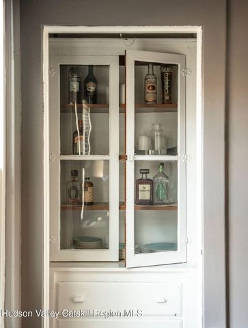 358 Warren Street, Hudson, NY 12534