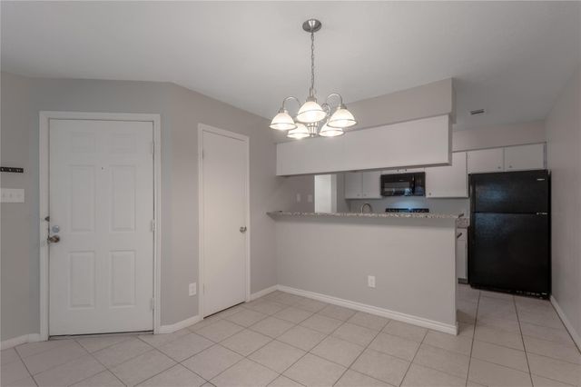 2401 Sycamore Avenue C2, Huntsville, TX 77340