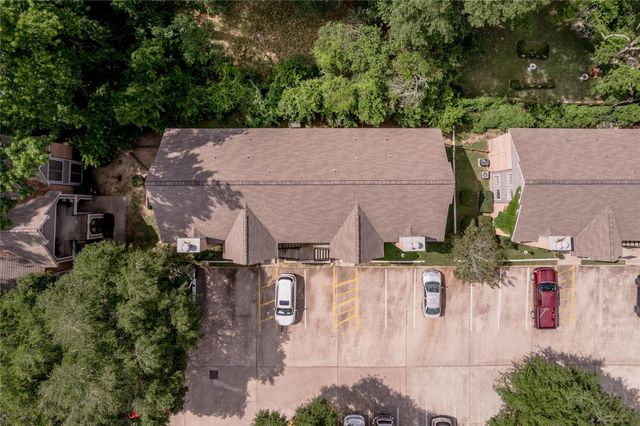 2401 Sycamore Avenue C2, Huntsville, TX 77340
