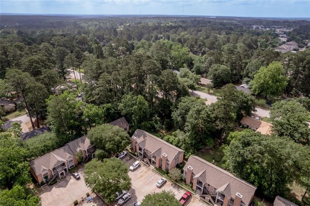 2401 Sycamore Avenue C2, Huntsville, TX 77340