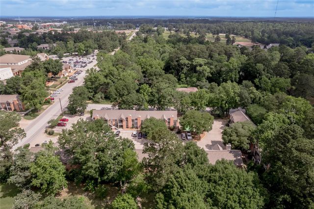 2401 Sycamore Avenue C2, Huntsville, TX 77340