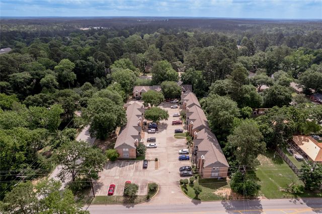 2401 Sycamore Avenue C2, Huntsville, TX 77340