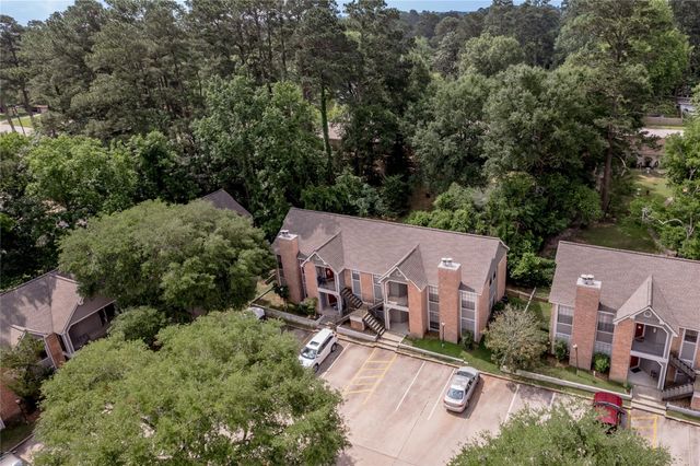 2401 Sycamore Avenue C2, Huntsville, TX 77340