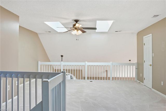 31 Lantern WAY, Portsmouth, VA 23703