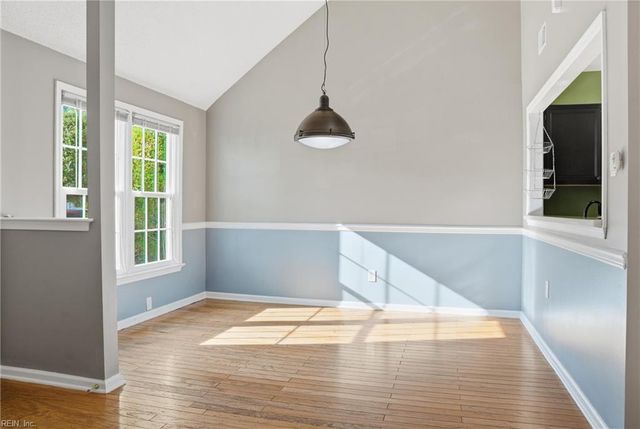 31 Lantern WAY, Portsmouth, VA 23703