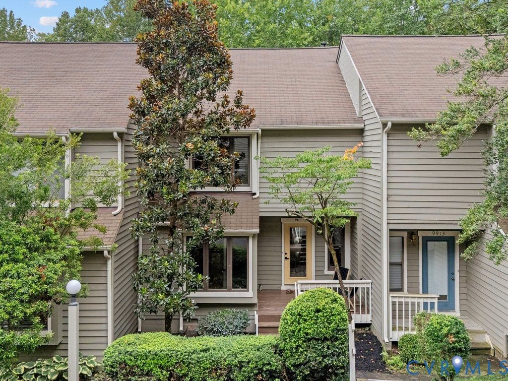 9911 Groundhog Dr, North Chesterfield, VA 23235