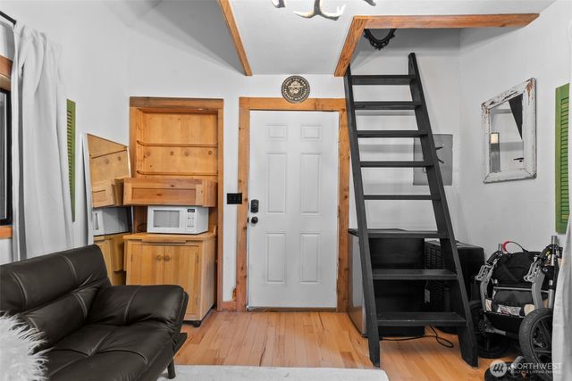 2116 Chiwawa Court, Leavenworth, WA 98826