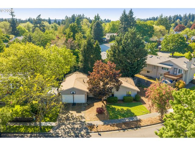 8785 Sw MORGAN Dr, Beaverton, OR 97008