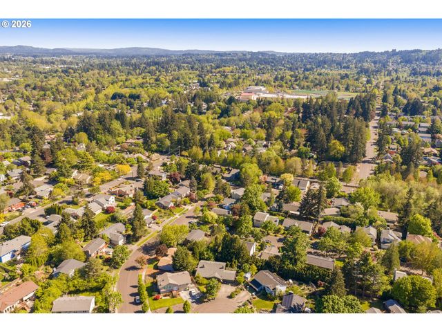 8785 Sw MORGAN Dr, Beaverton, OR 97008