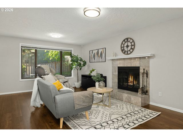 8785 Sw MORGAN Dr, Beaverton, OR 97008