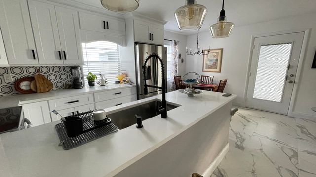 949 Normandy 949, Delray Beach, FL 33484