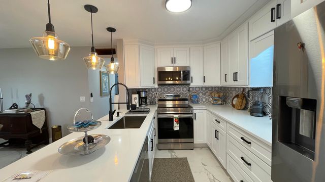 949 Normandy 949, Delray Beach, FL 33484