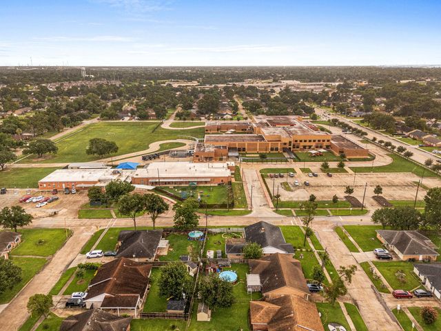 14126 Wadebridge Way, Houston, TX 77015