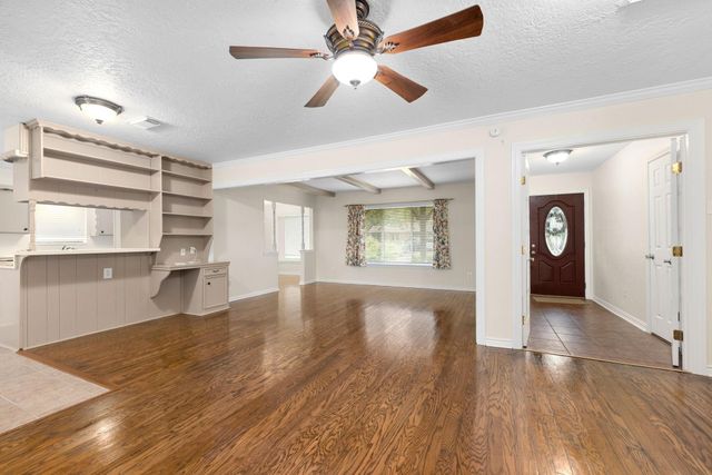 14126 Wadebridge Way, Houston, TX 77015