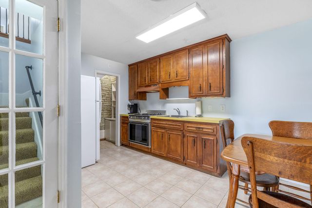 1 Greenbrier Drive, Kimberling City, MO 65686