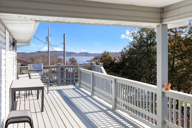 1 Greenbrier Drive, Kimberling City, MO 65686