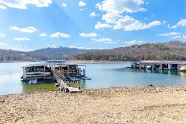 1 Greenbrier Drive, Kimberling City, MO 65686