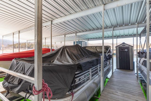 1 Greenbrier Drive, Kimberling City, MO 65686