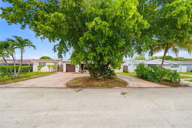 7953 Venetian Street, Miramar, FL 33023