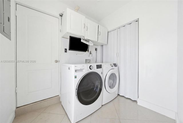7953 Venetian Street, Miramar, FL 33023